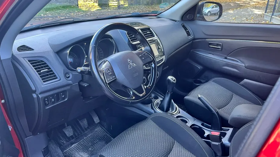 MITSUBISHI ASX -