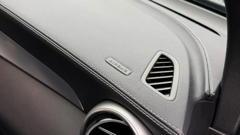MERCEDES-BENZ GLC -