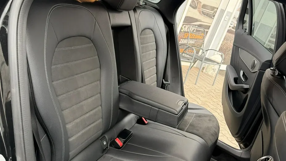 MERCEDES-BENZ GLC -