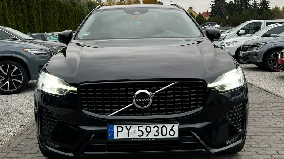 VOLVO XC60 -