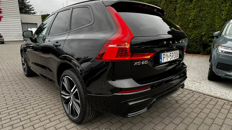 VOLVO XC60 -