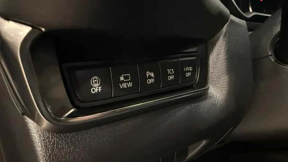 MAZDA CX-30 -