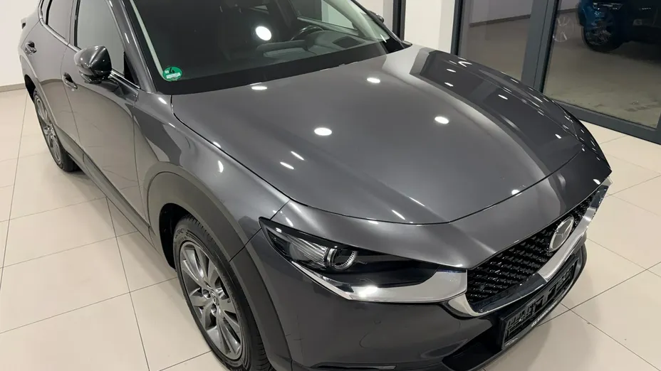MAZDA CX-30 -