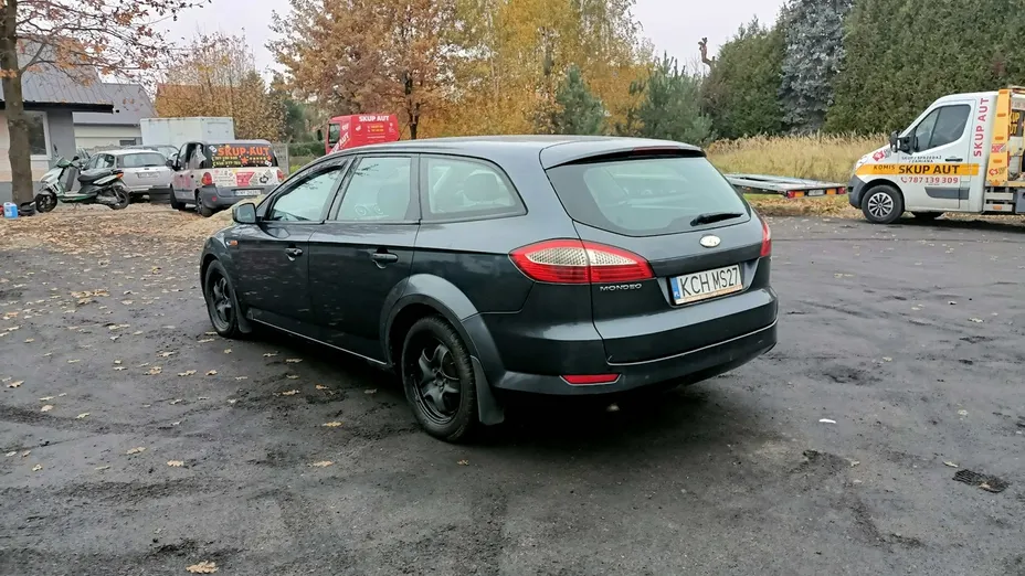 FORD Mondeo -