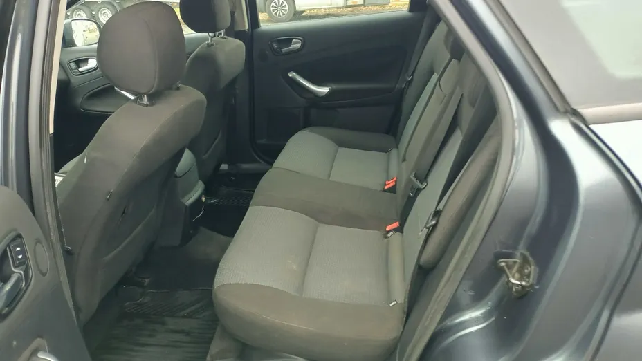 FORD Mondeo -