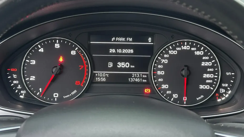 AUDI A6 -