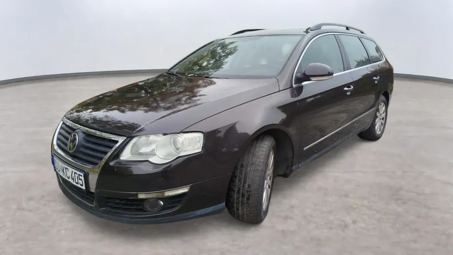 VOLKSWAGEN Passat -
