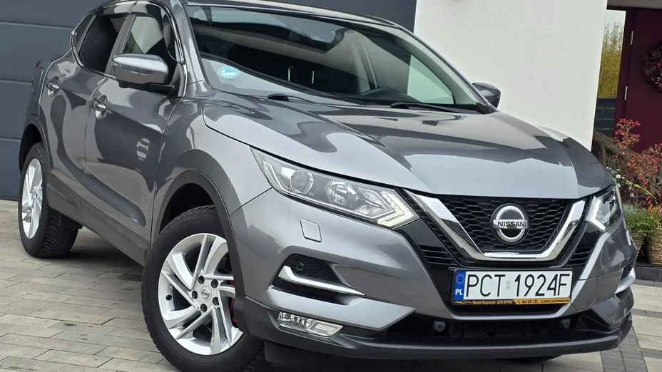 NISSAN Qashqai -