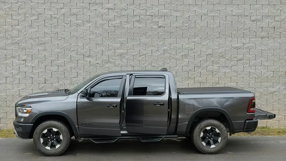 RAM 1500 -