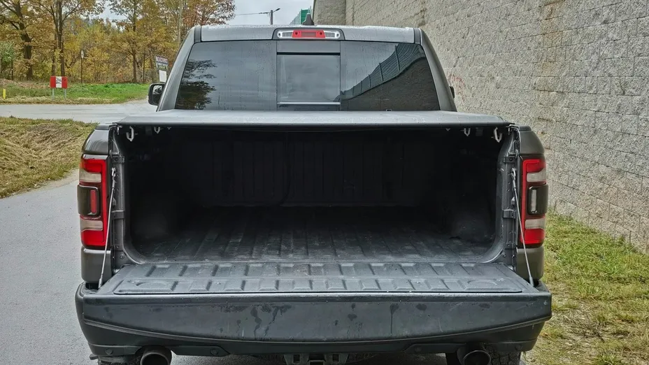 RAM 1500 -