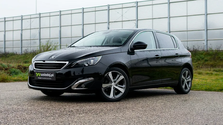 PEUGEOT 308 -