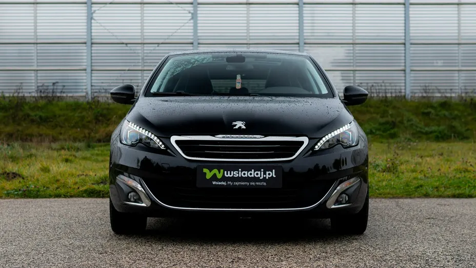 PEUGEOT 308 -