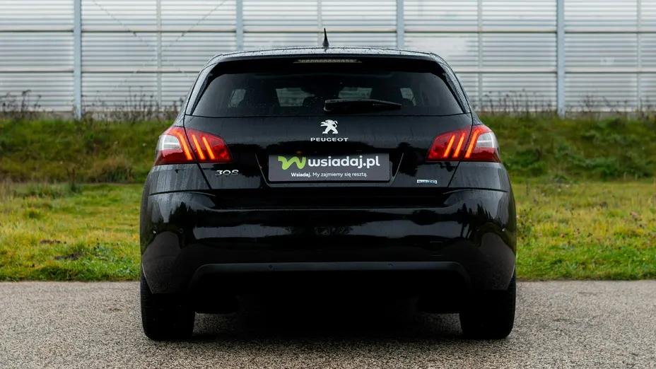 PEUGEOT 308 -