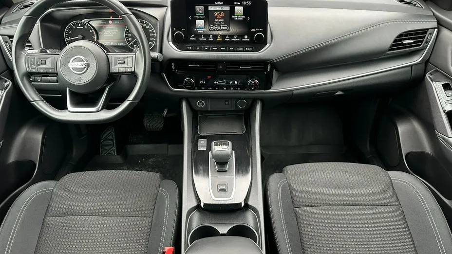 NISSAN Qashqai -