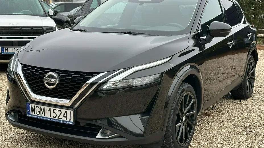 NISSAN Qashqai -