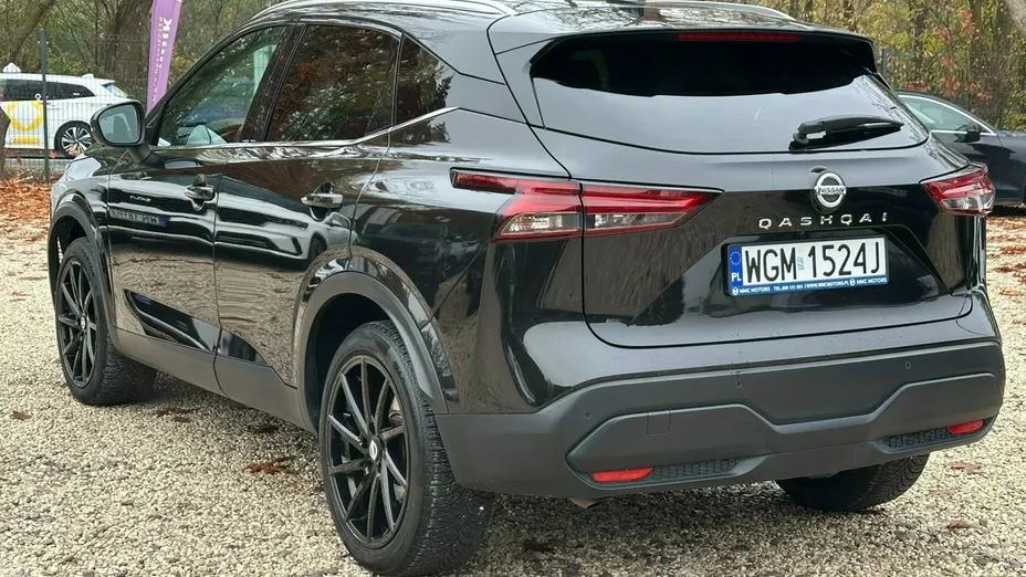 NISSAN Qashqai -