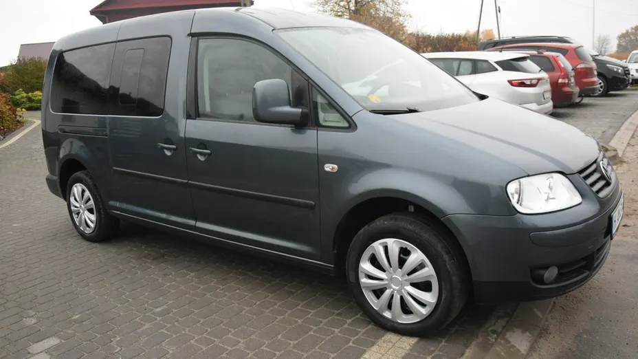VOLKSWAGEN Caddy -