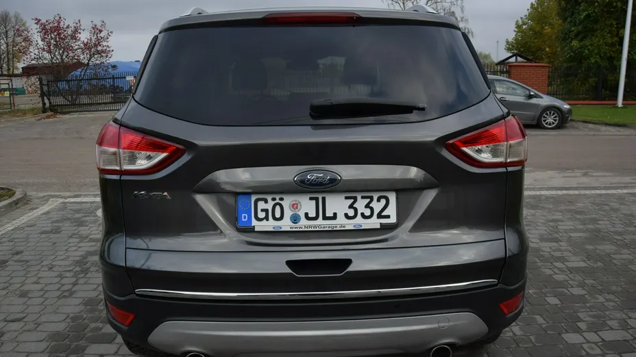 FORD Kuga -