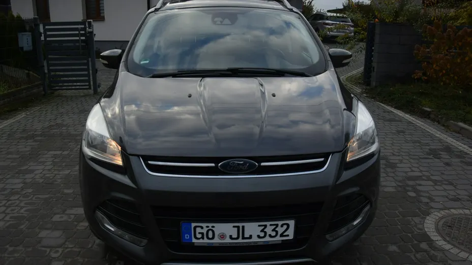 FORD Kuga -