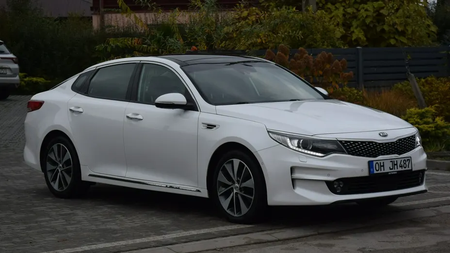 KIA Optima -