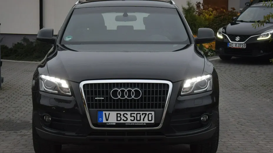 AUDI Q5 -