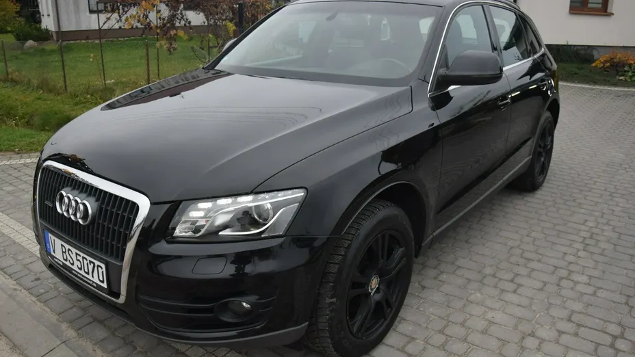 AUDI Q5 -