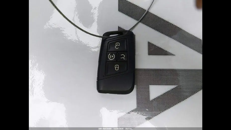 VOLKSWAGEN Tiguan -