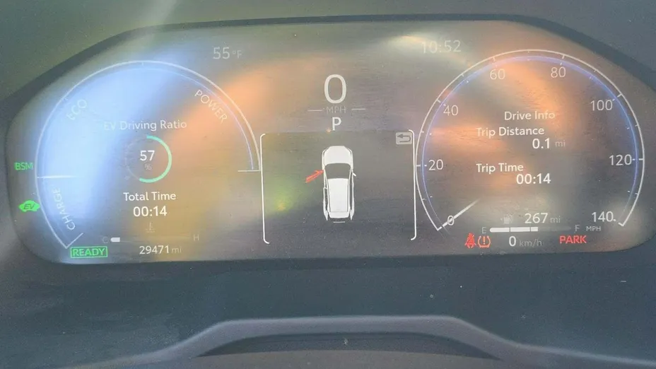 TOYOTA RAV4 -
