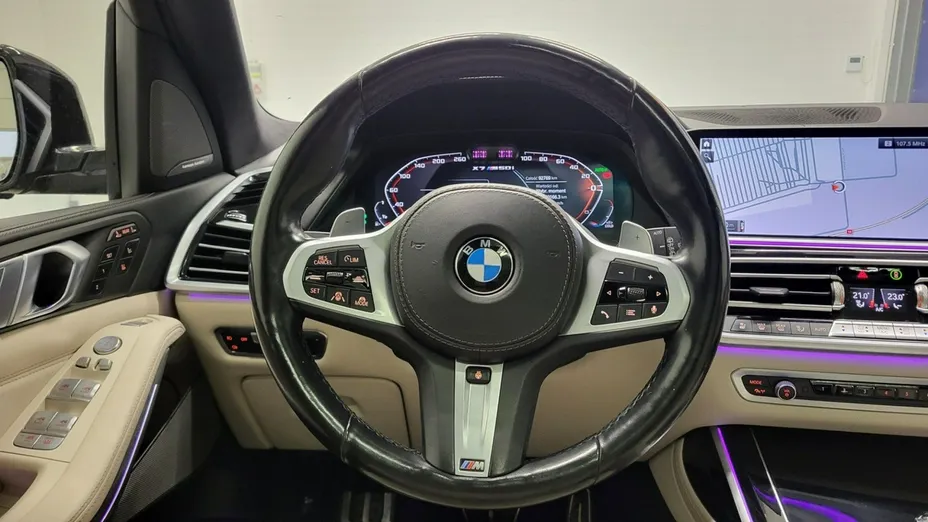BMW X7 -