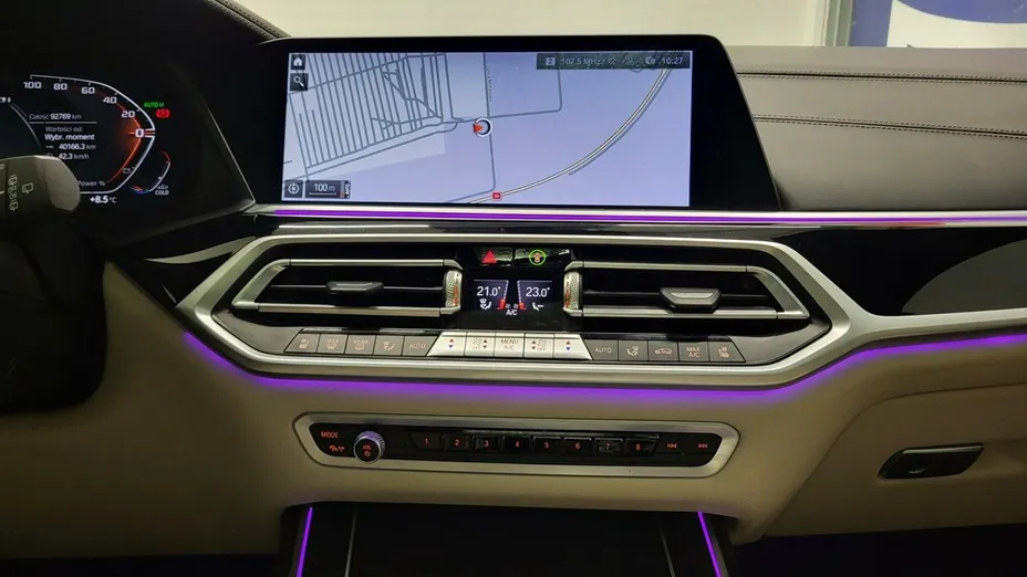 BMW X7 -