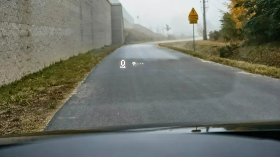 MAZDA 3 -