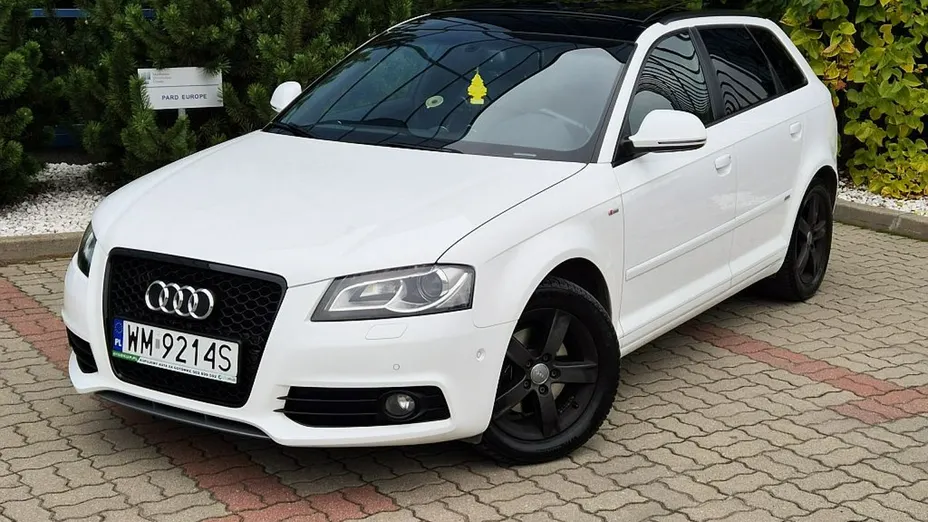 AUDI A3 Sportback -