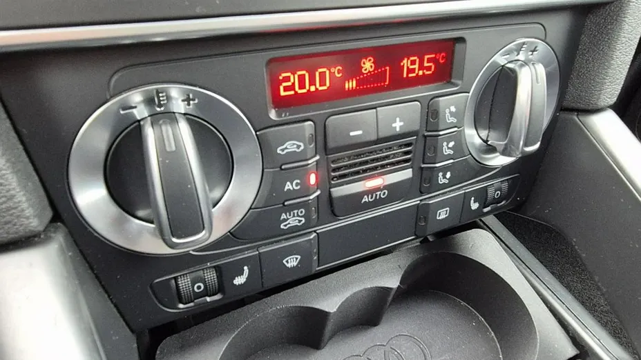 AUDI A3 Sportback -