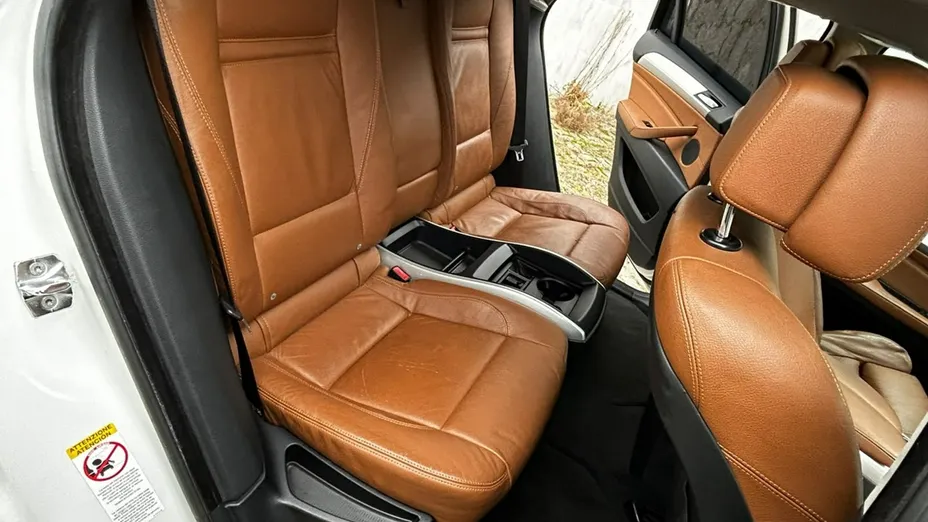 BMW X6 -