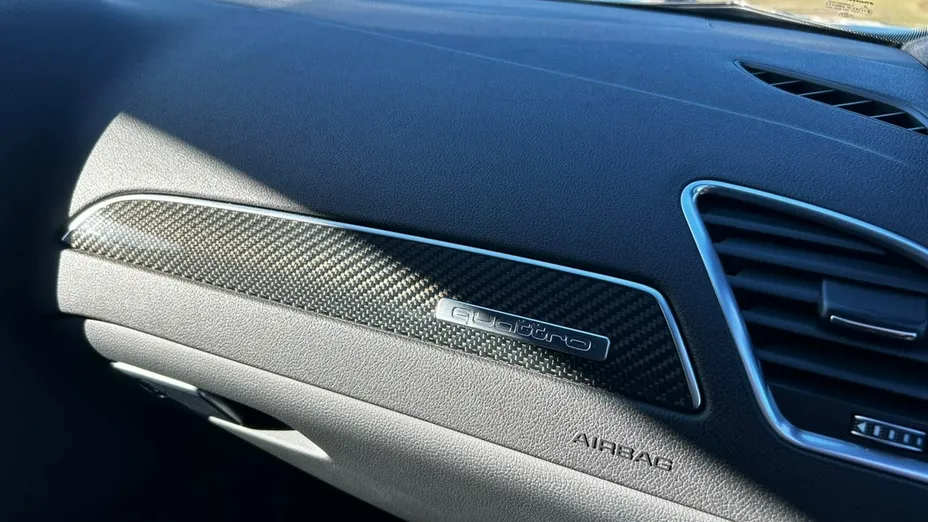 AUDI RS4 Avant -