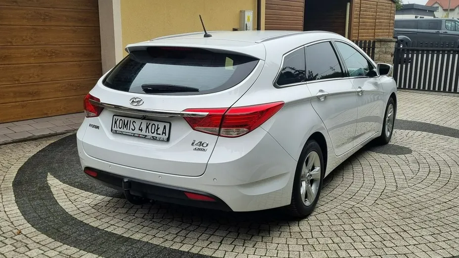 HYUNDAI i40 -