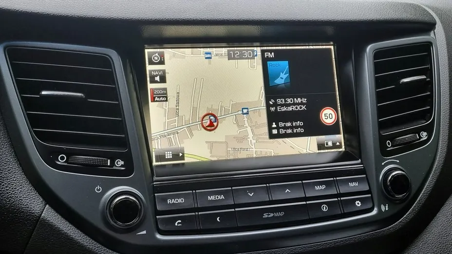 HYUNDAI Tucson -