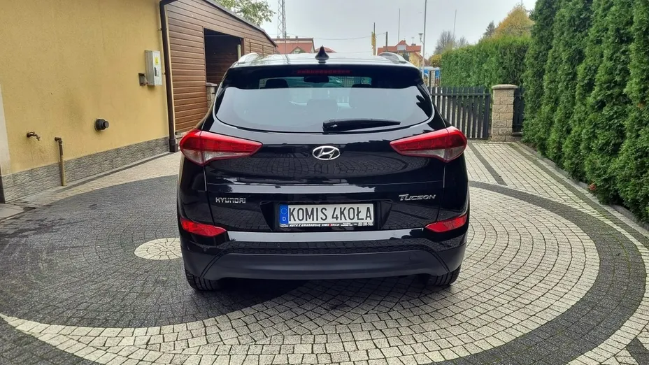 HYUNDAI Tucson -
