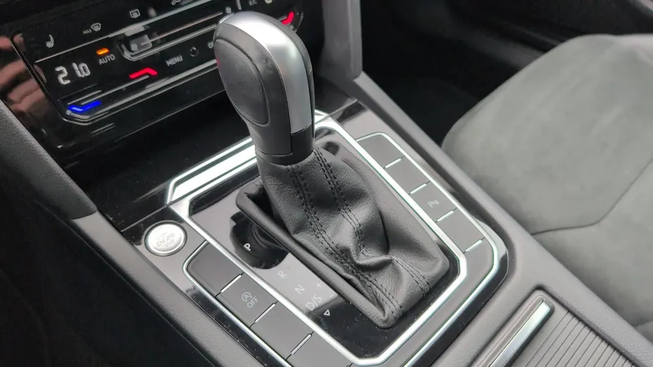 VOLKSWAGEN Arteon Arteon 2.0 TSI Elegance DSG