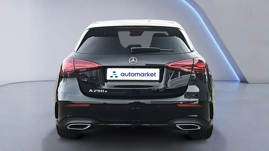 MERCEDES-BENZ A Klasa A 250 e PHEV AMG Line 8G-DCT