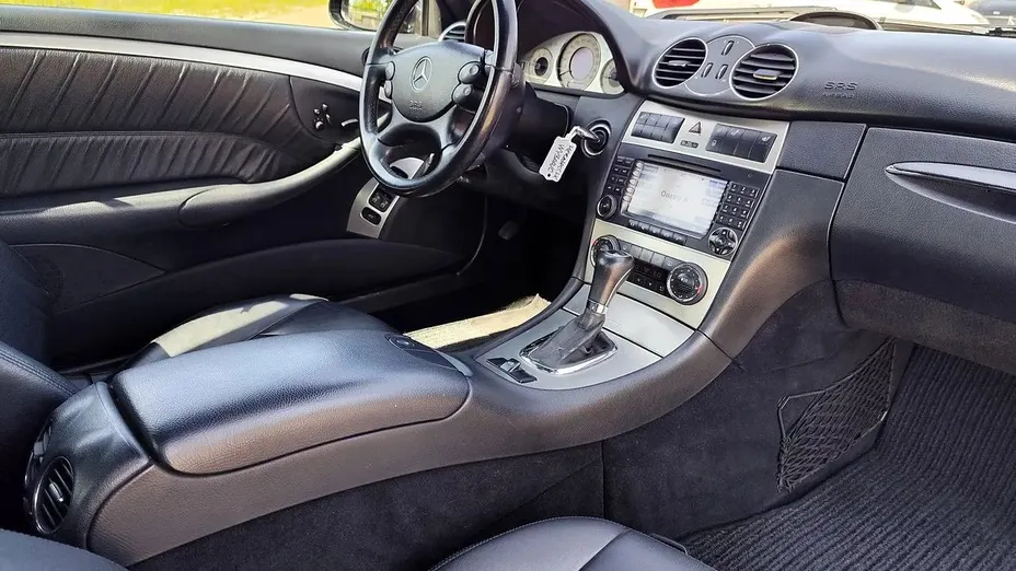 MERCEDES-BENZ CLK -