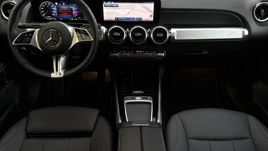 MERCEDES-BENZ GLB GLB 200 mHEV Progressive 7G-DCT