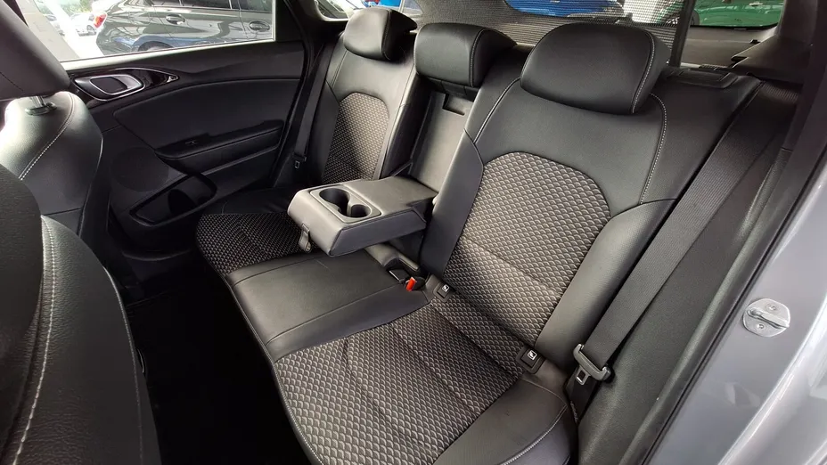KIA Cee'd Ceed 1.5 T-GDI L