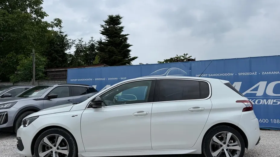 PEUGEOT 308 -