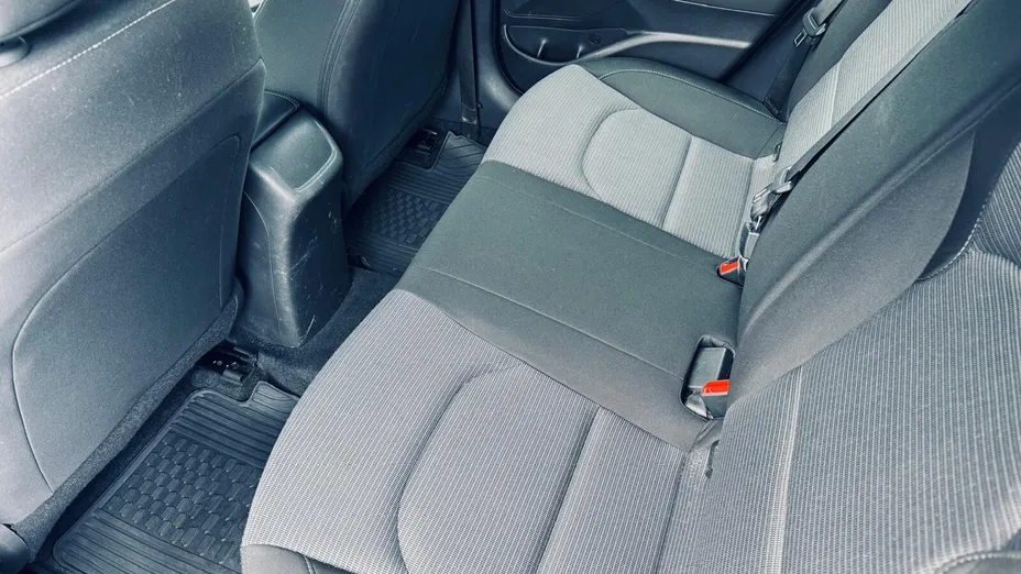 HYUNDAI i30 i30 1.0 T-GDI Modern