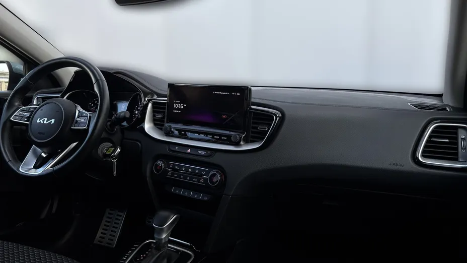 KIA Cee'd Ceed 1.5 T-GDI Business Line DCT