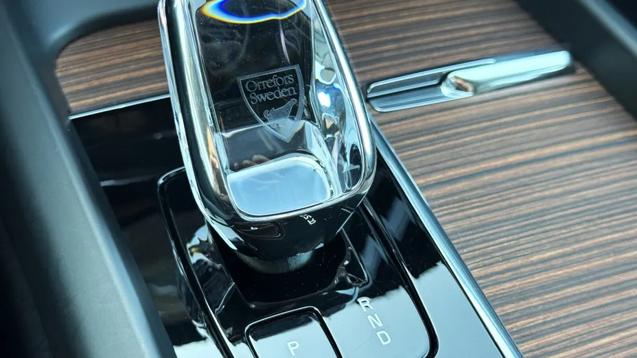 VOLVO XC60 XC60 B5 B AWD Ultimate Dark aut