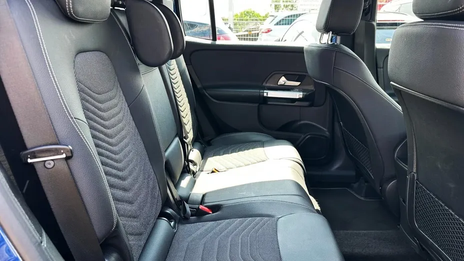 MERCEDES-BENZ GLB GLB 200 7G-DCT