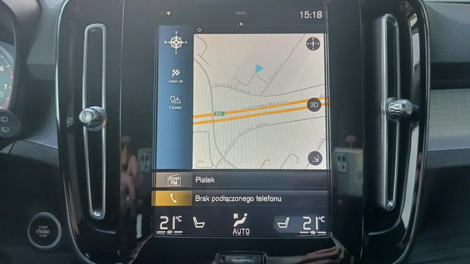 VOLVO XC40 XC40 T3 Momentum