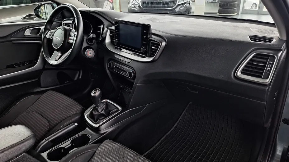 KIA Cee'd Ceed 1.5 T-GDI M